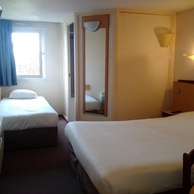 Campanile Livry-Gargan Hotel Kültér fotó